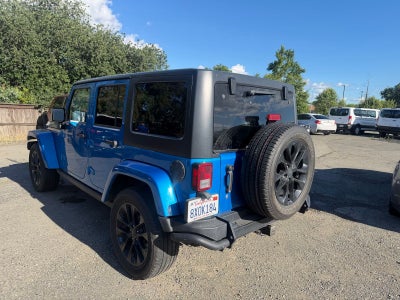 2016 Jeep Wrangler Unlimited Sahara
