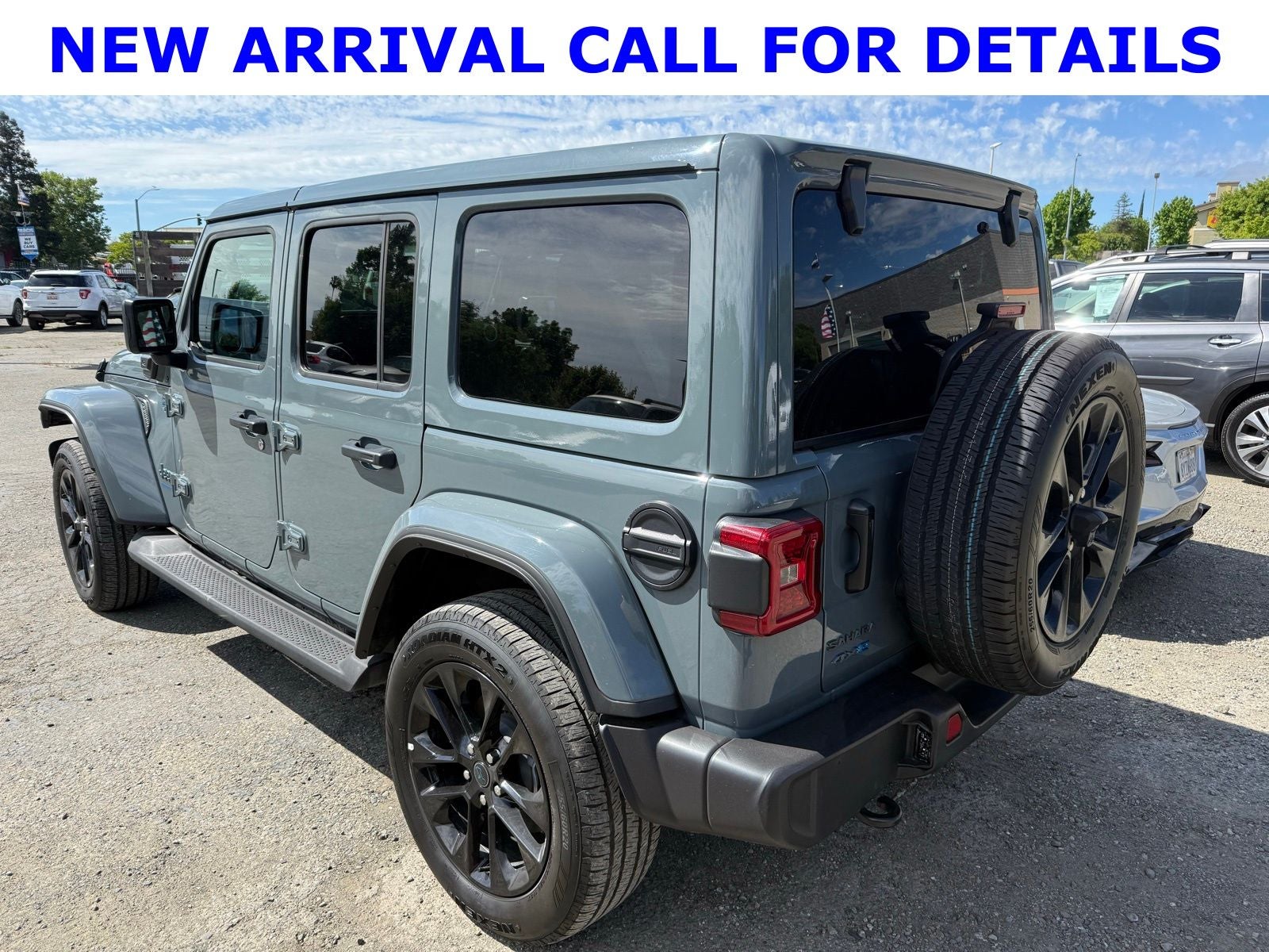 2025 Jeep Wrangler Sahara 4xe