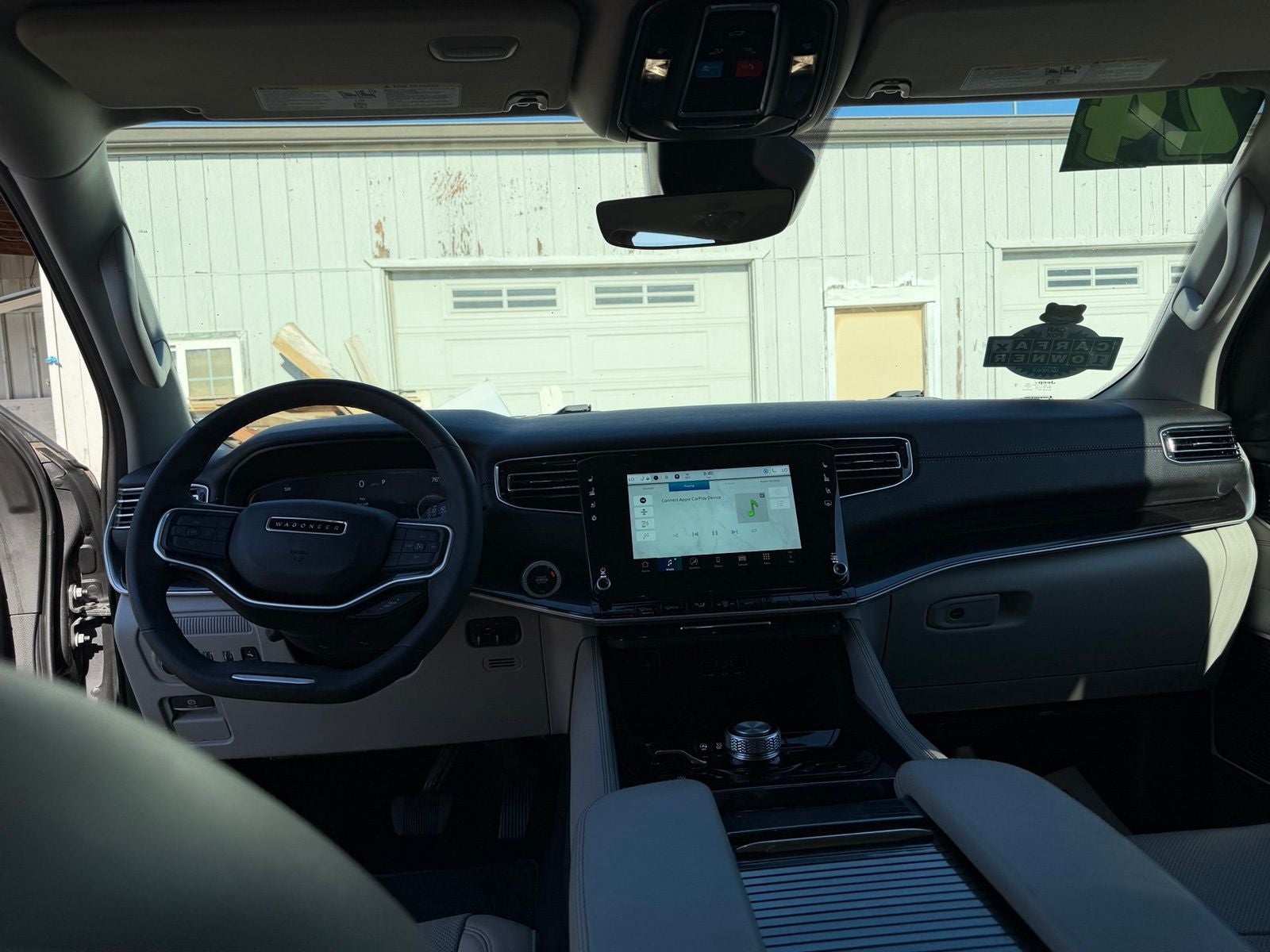 2024 Jeep Wagoneer Base