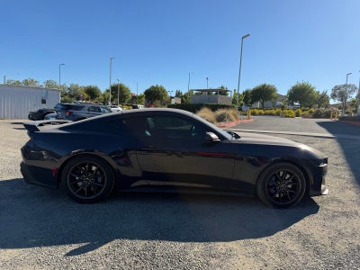 2024 Ford Mustang Dark Horse