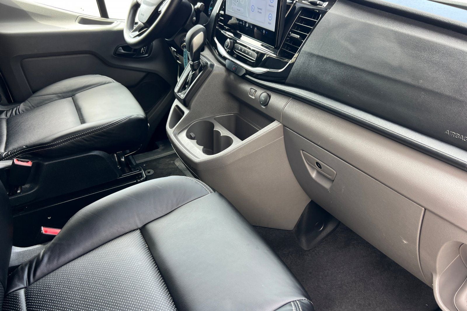 2024 Ford Transit-350 XLT