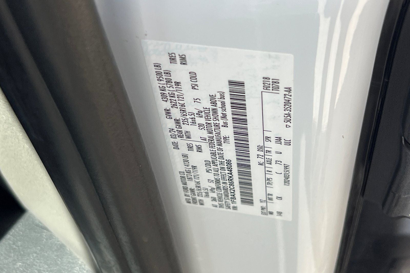 2024 Ford Transit-350 XLT