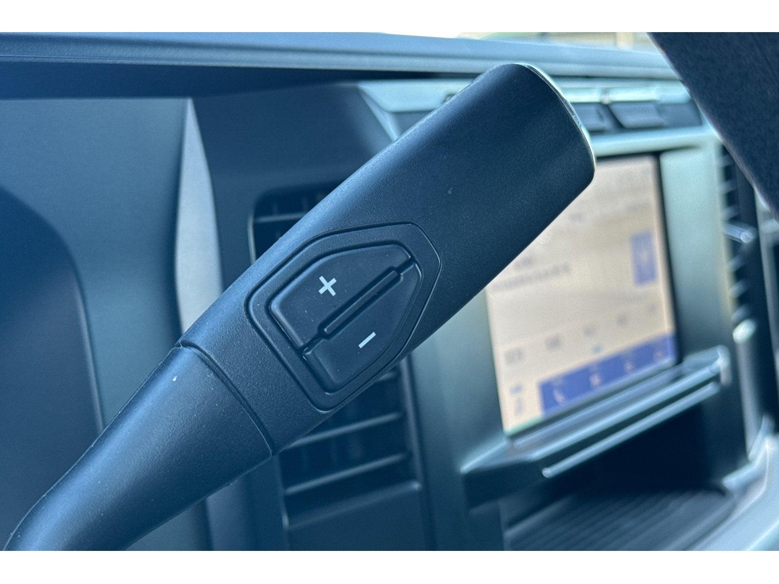 2024 Ford F-600SD XL