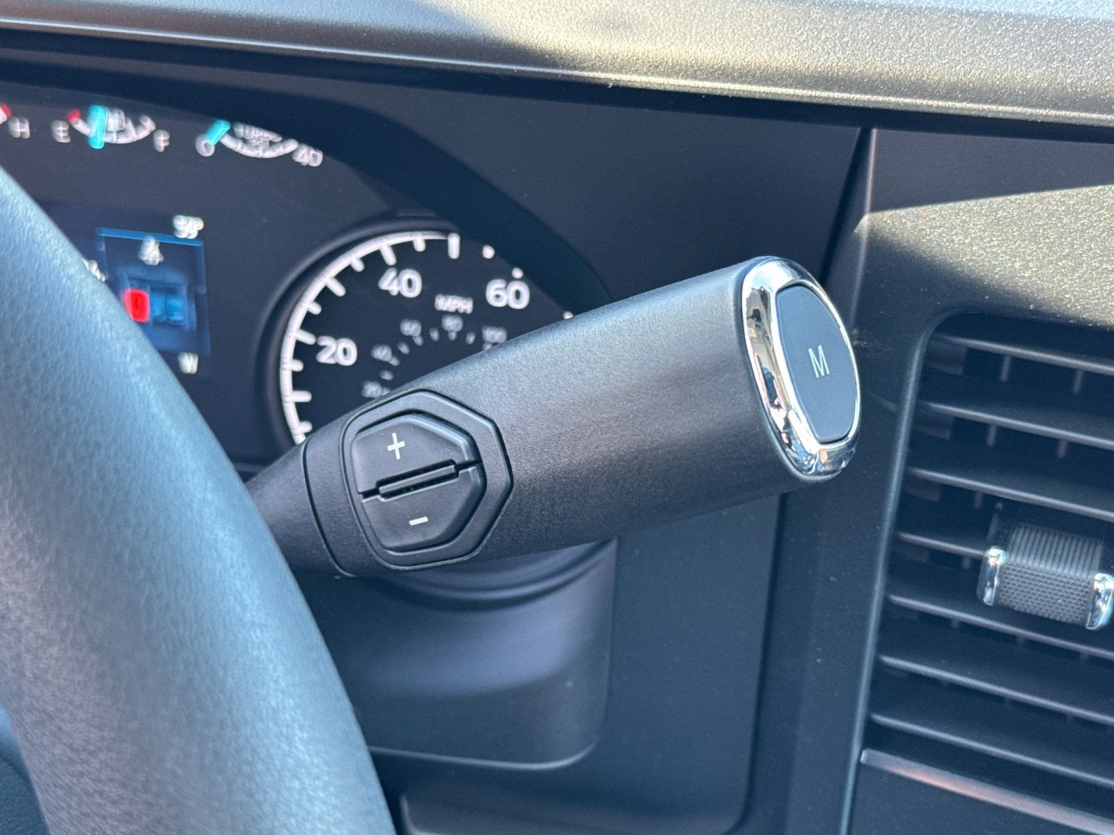 2024 Ford F-600SD XL