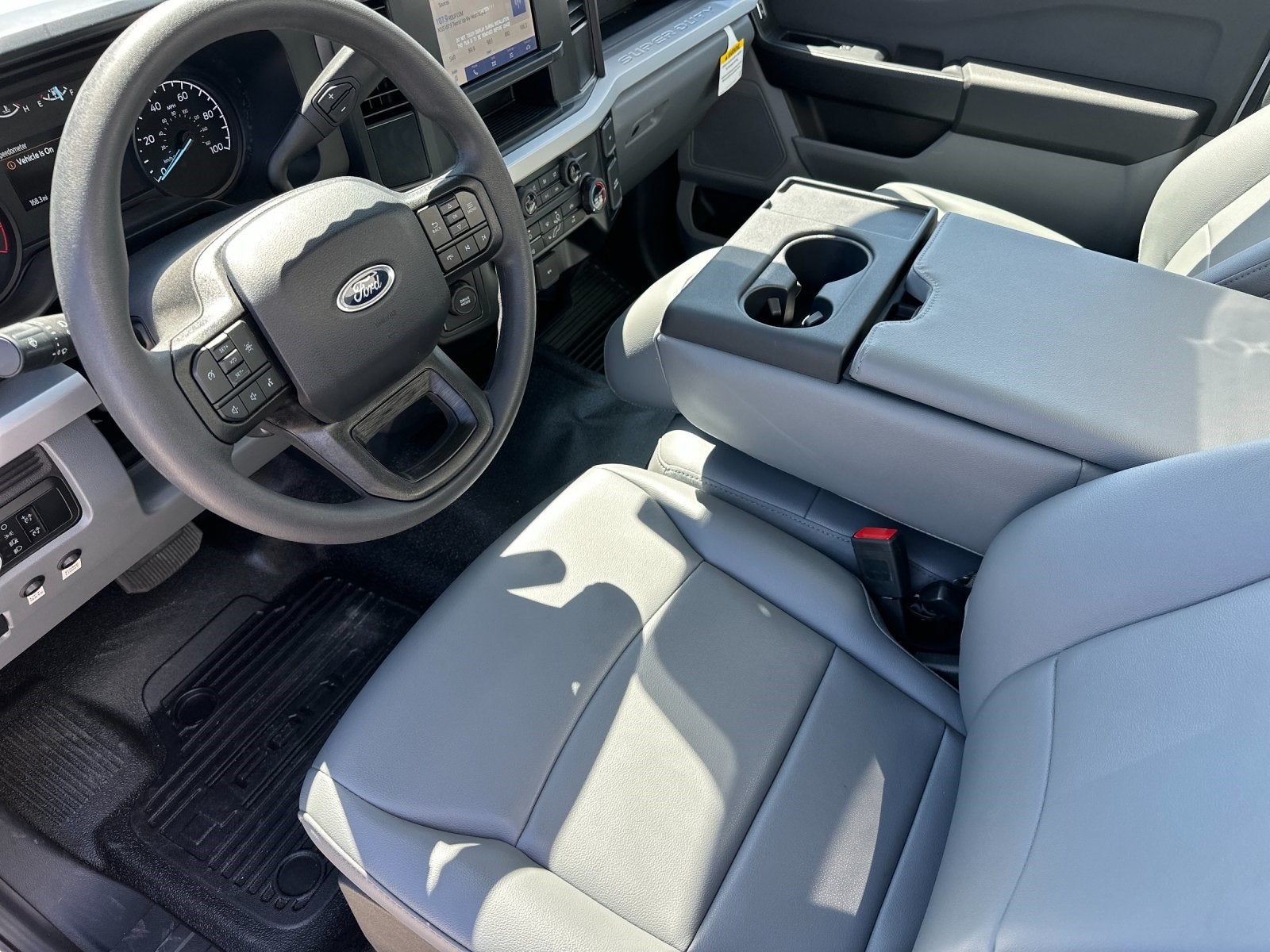 2024 Ford F-600SD XL