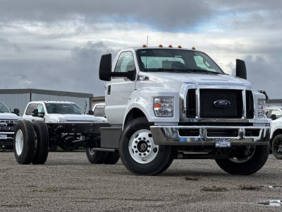 2026 Ford F-650SD Base