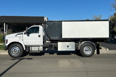 2023 Ford F-650SD Base