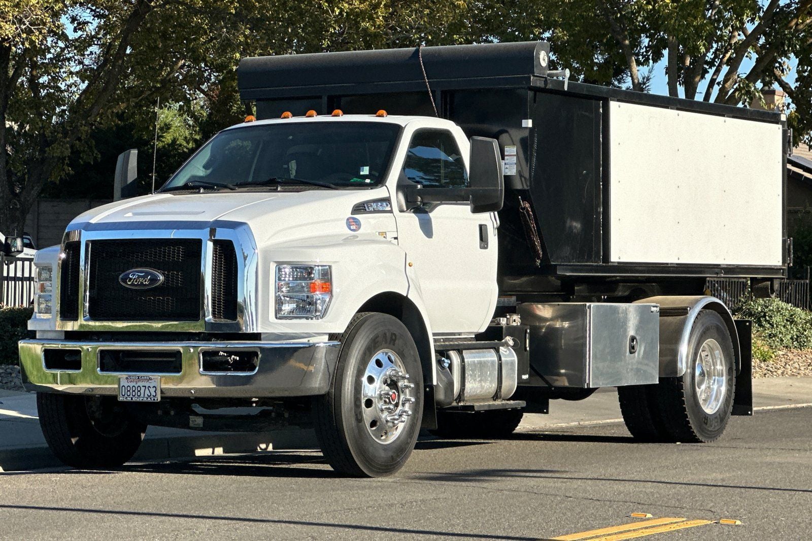 2023 Ford F-650SD Base