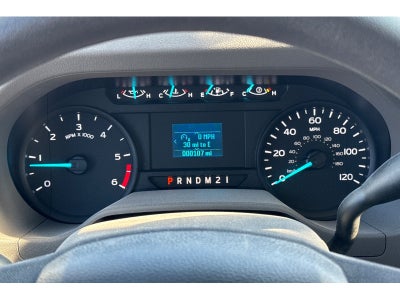 2025 Ford E-350SD Base Cutaway