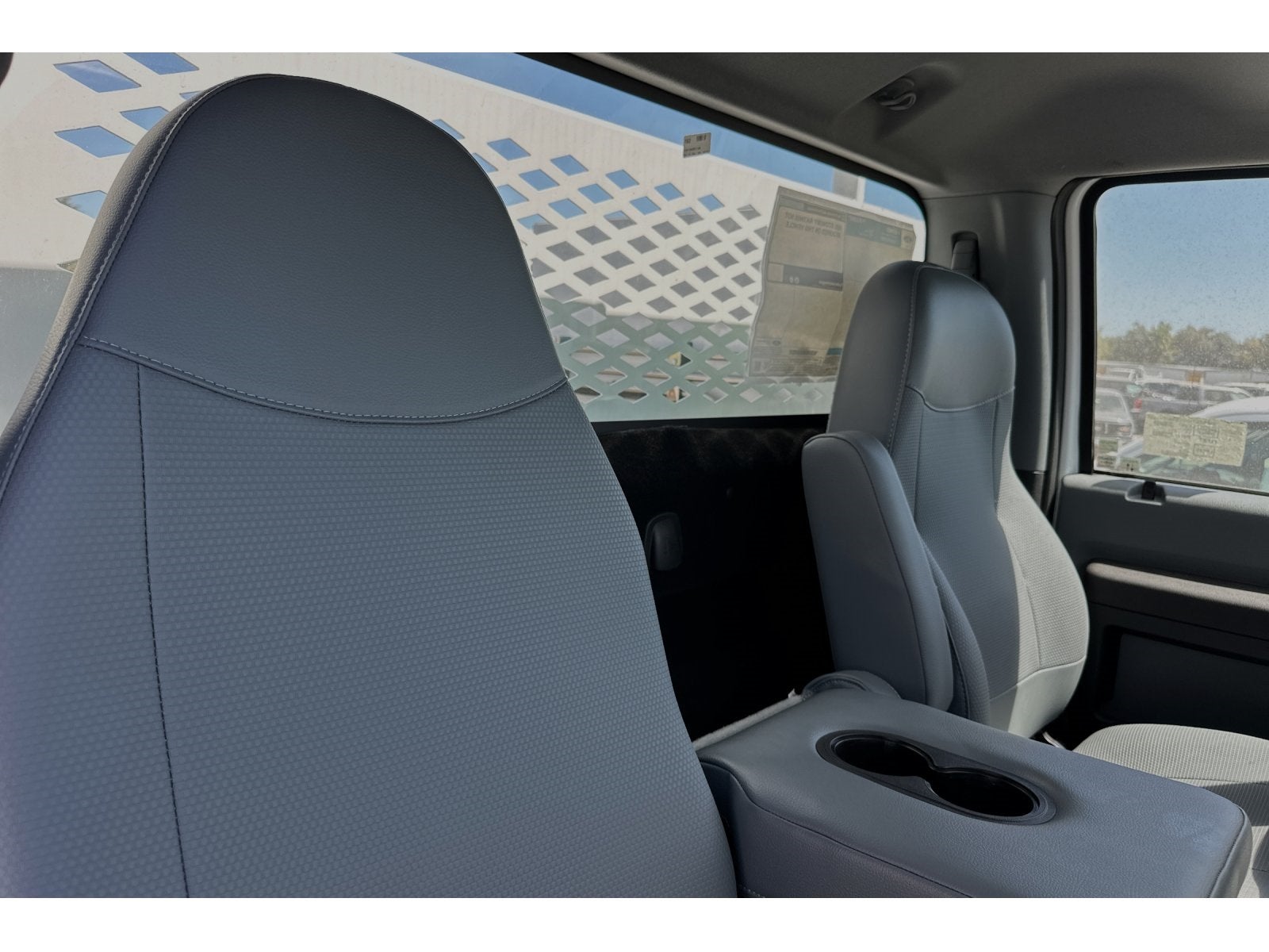 2024 Ford F-750SD Base DRW