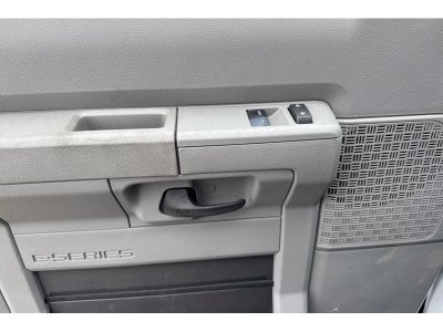 2024 Ford E-450SD Base DRW