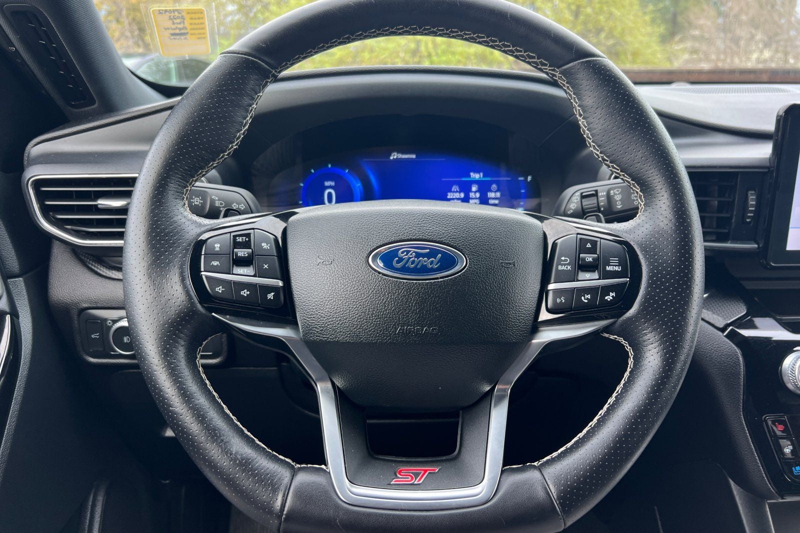 2022 Ford Explorer ST