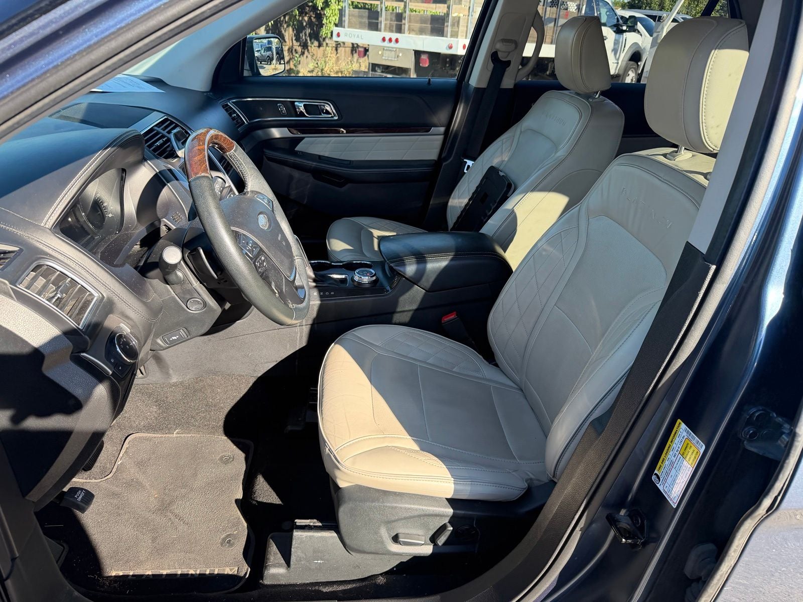 2019 Ford Explorer Platinum