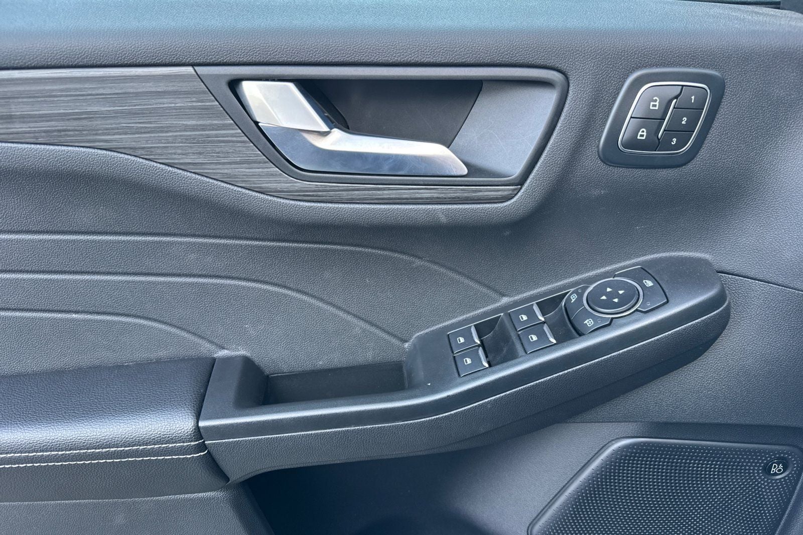 2024 Ford Escape Plug-In Hybrid Base