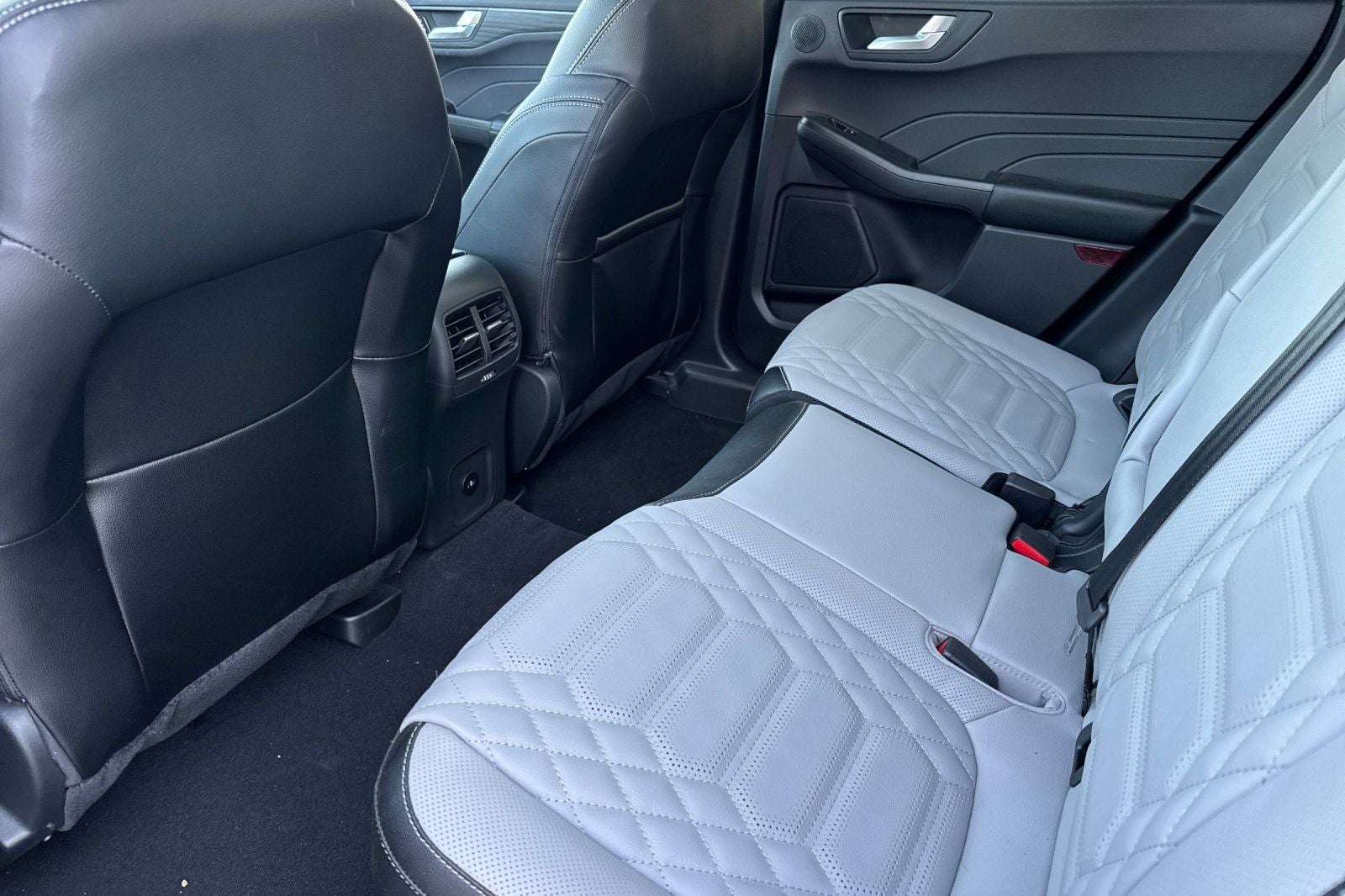 2024 Ford Escape Plug-In Hybrid Base