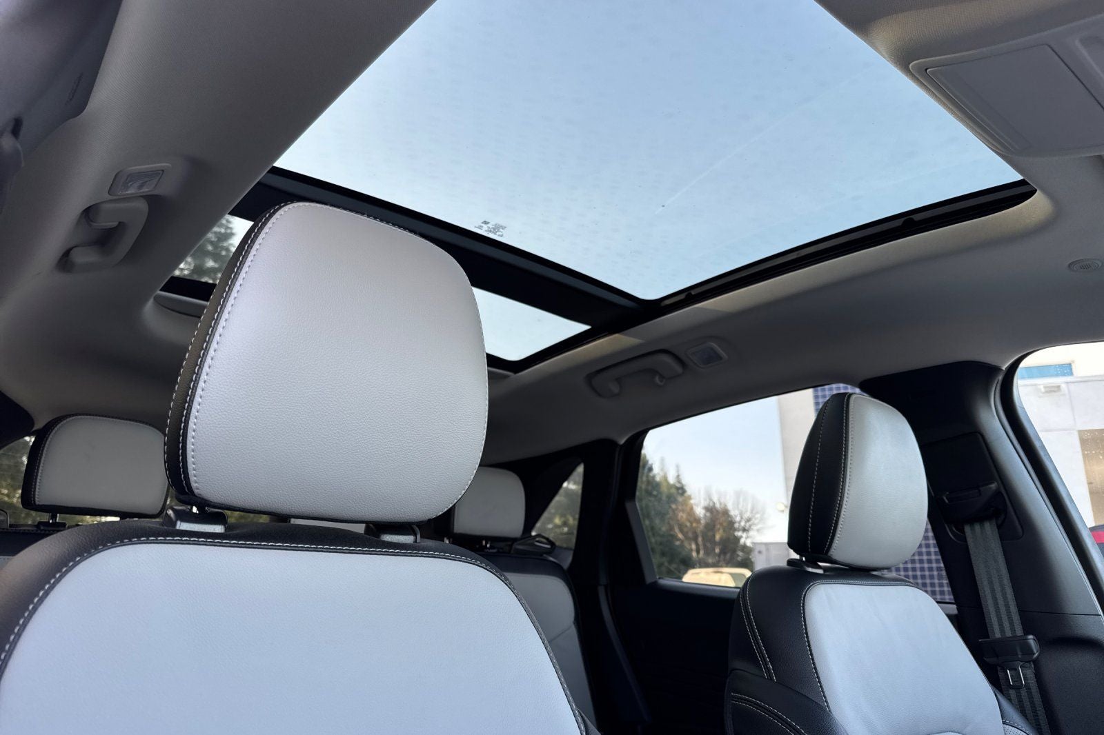 2024 Ford Escape Plug-In Hybrid Base