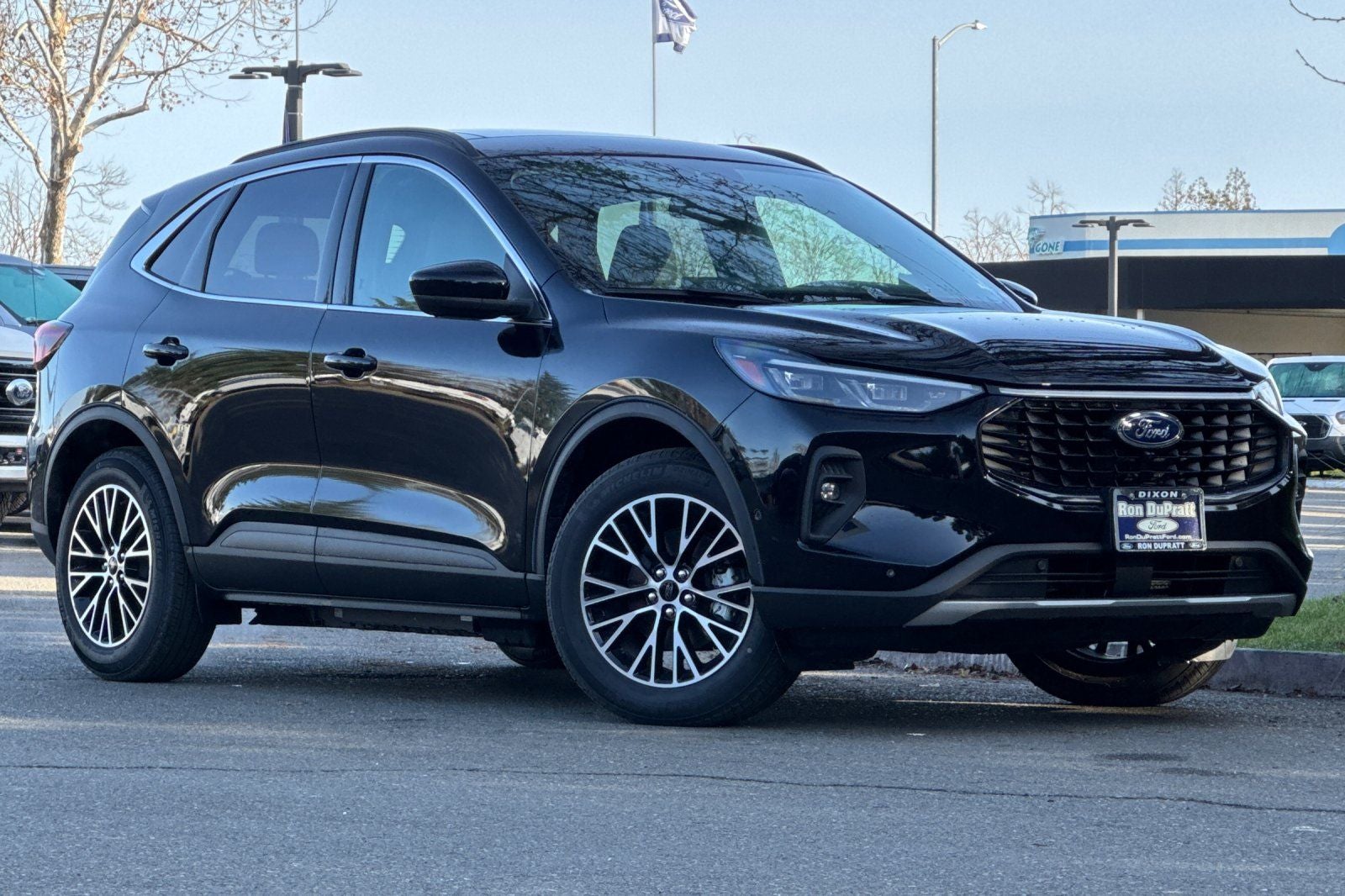 2024 Ford Escape Plug-In Hybrid Base