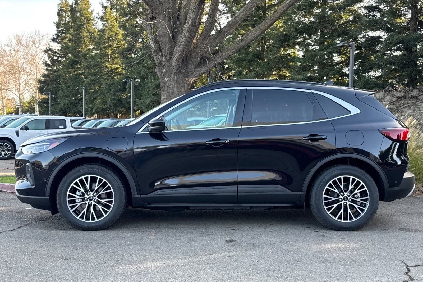 2024 Ford Escape Plug-In Hybrid Base