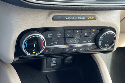 2022 Ford Escape SE
