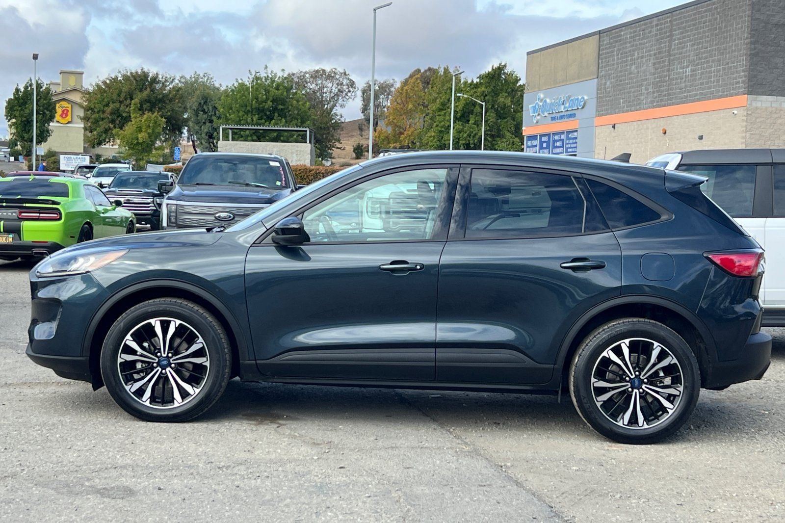 2022 Ford Escape SE