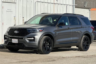 2023 Ford Explorer ST-Line