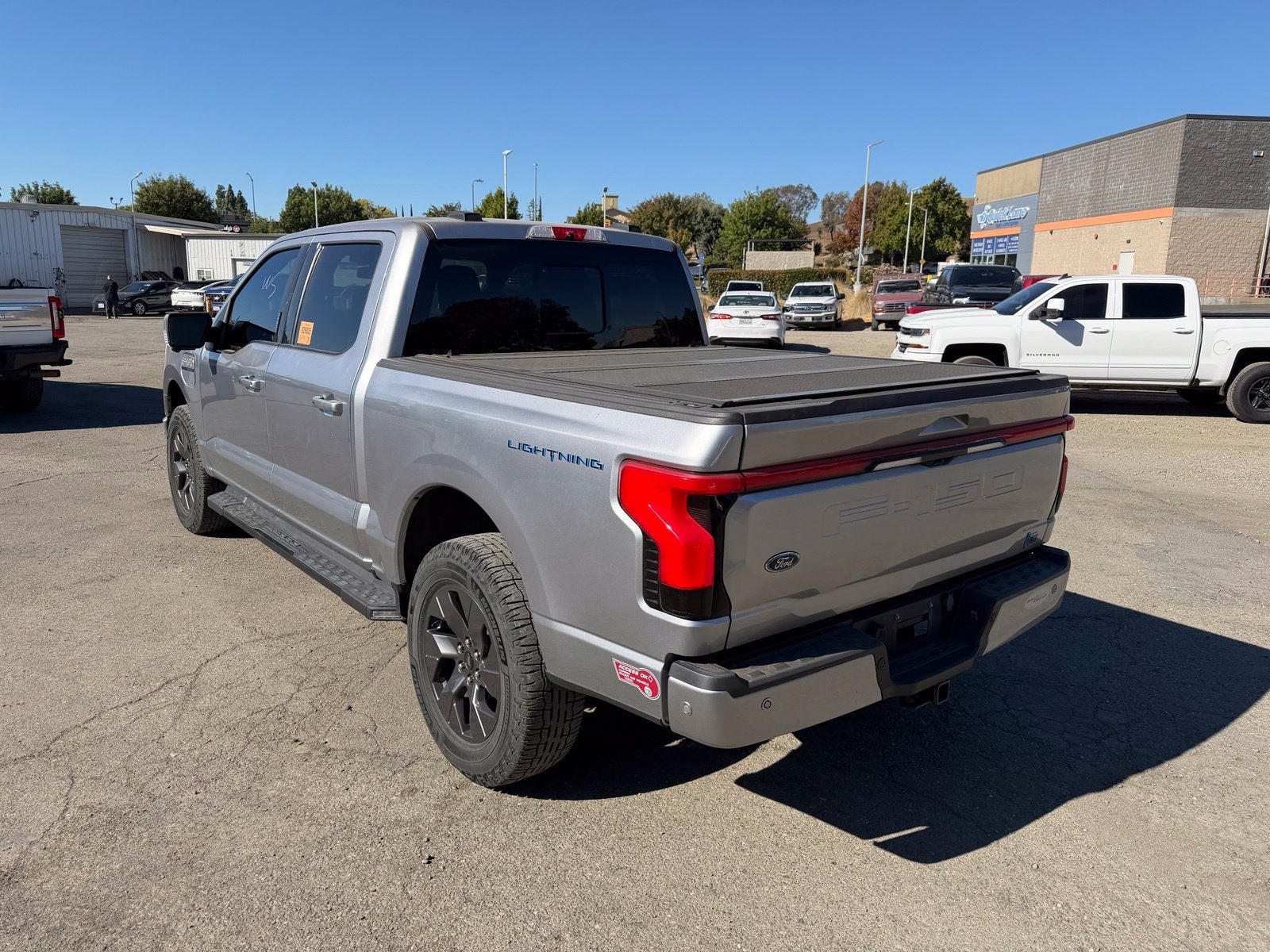 2023 Ford F-150 Lightning Lariat