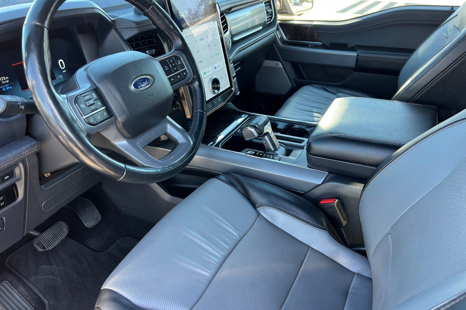 2023 Ford F-150 Lightning Lariat
