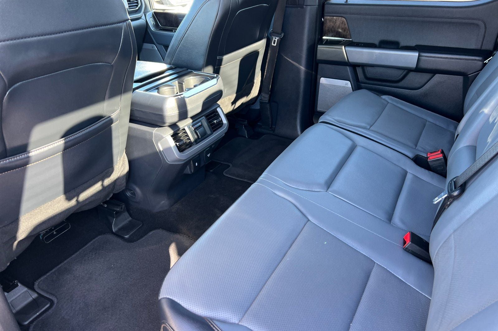 2023 Ford F-150 Lightning Lariat