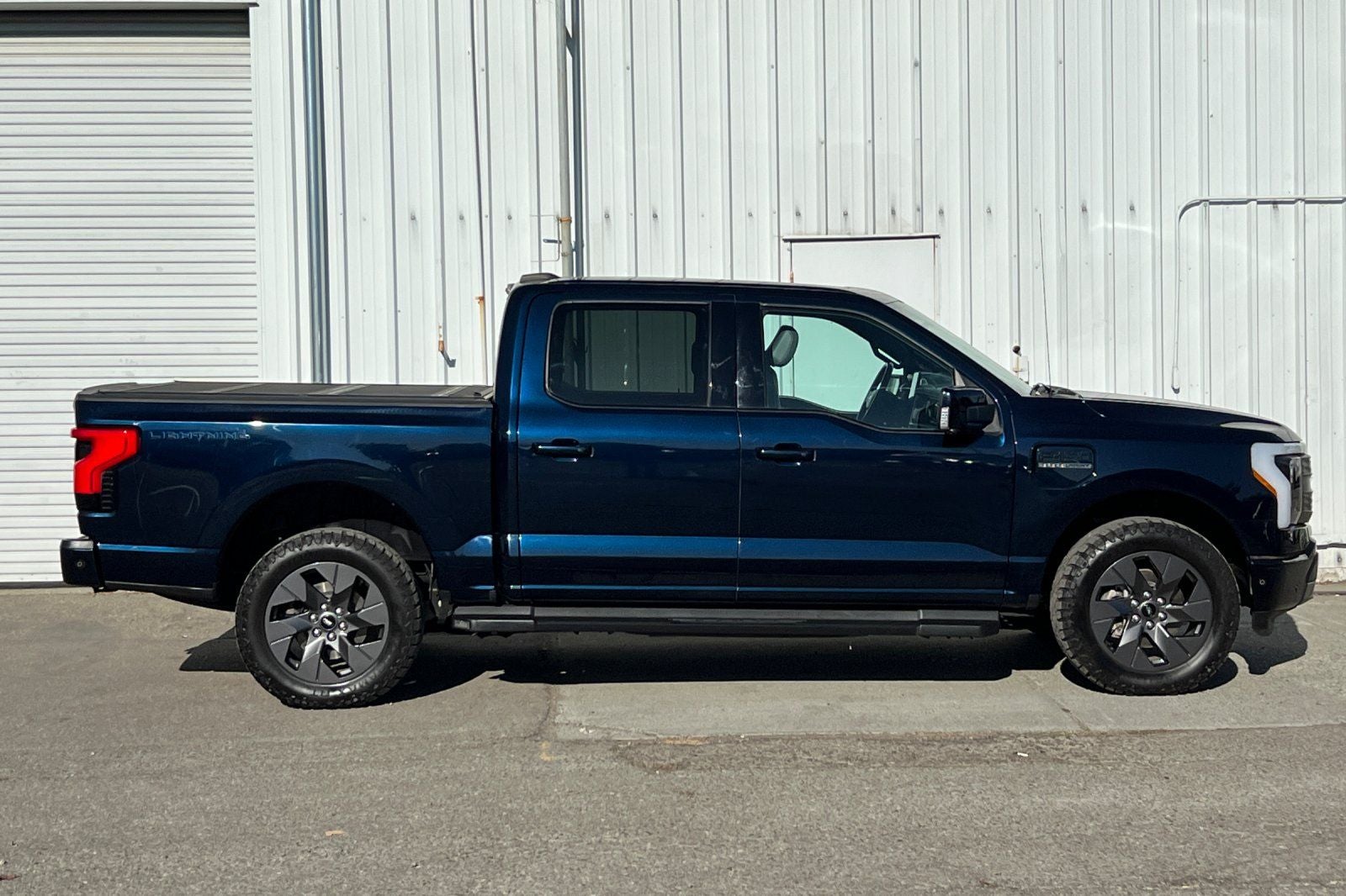2023 Ford F-150 Lightning Lariat