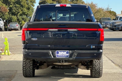 2023 Ford F-150 Lightning Lariat