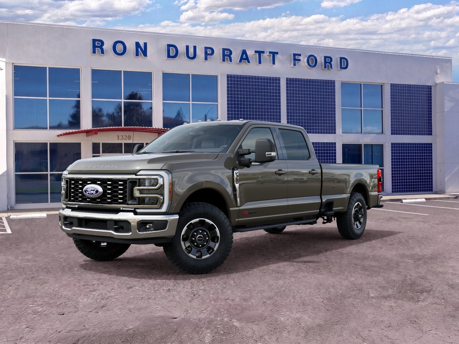 2027 Ford F-350SD XLT