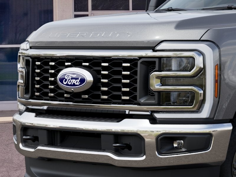2027 Ford F-350SD XLT