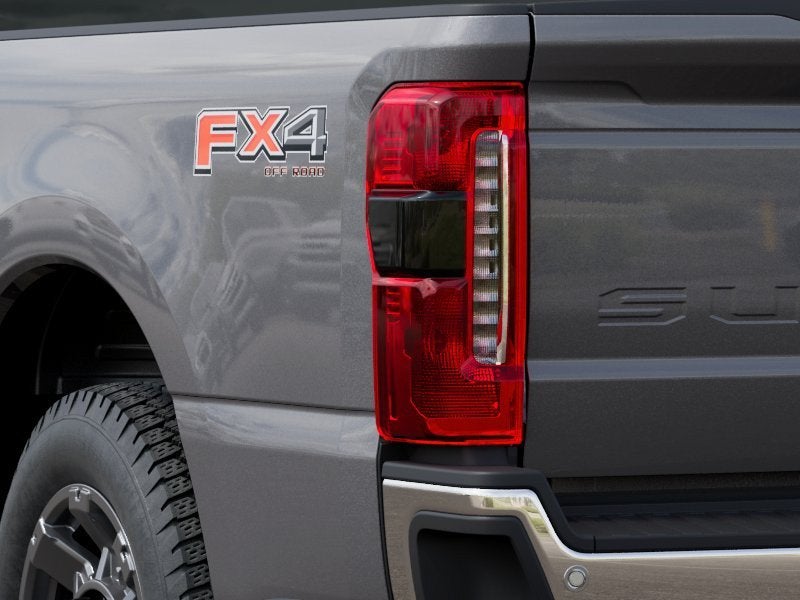 2027 Ford F-350SD XLT