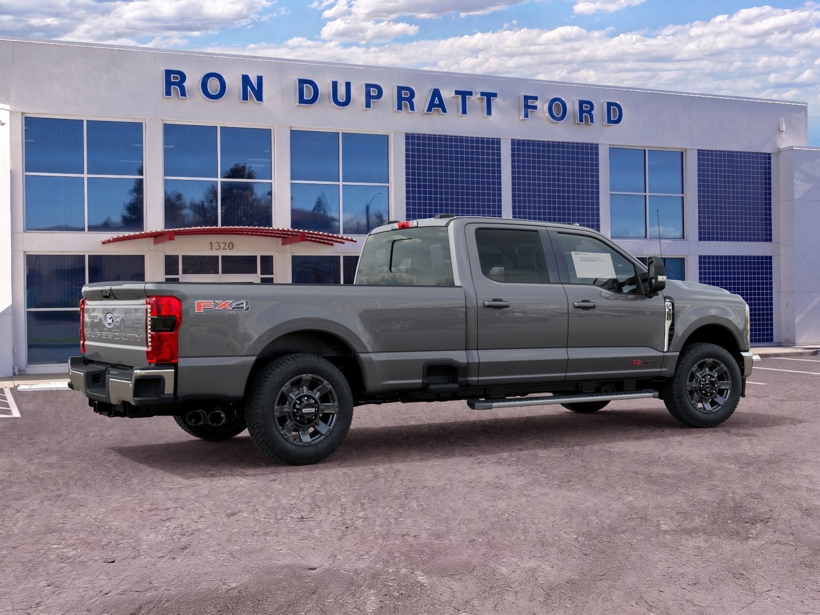 2027 Ford F-350SD XLT