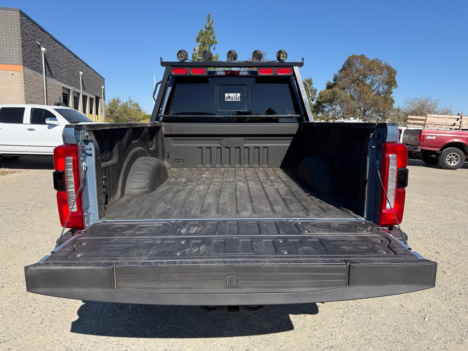 2023 Ford F-350SD Lariat