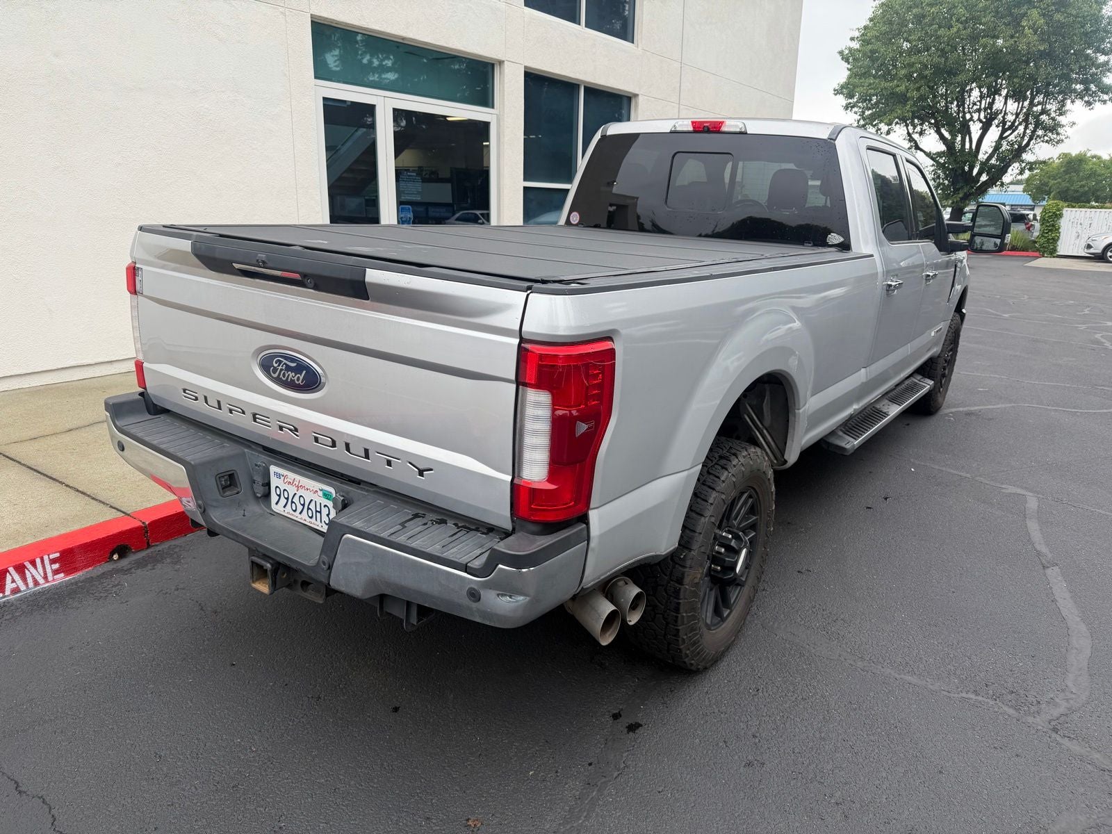 2017 Ford F-350SD Lariat