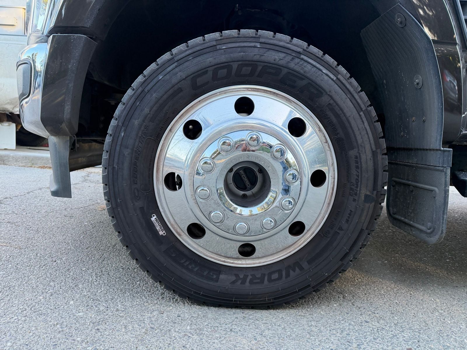 2024 Ford F-450SD Lariat DRW