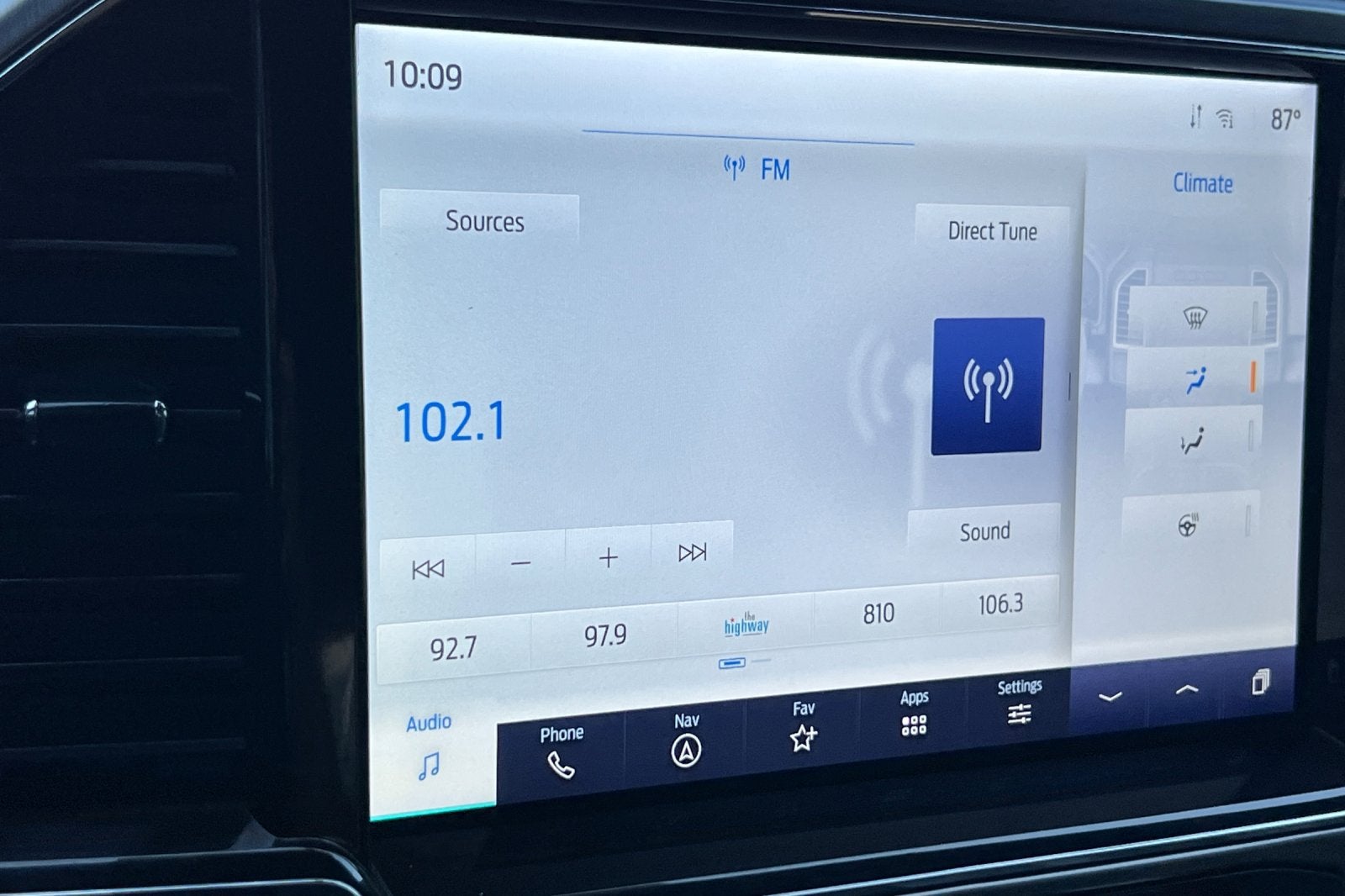 2022 Ford F-450SD Platinum DRW
