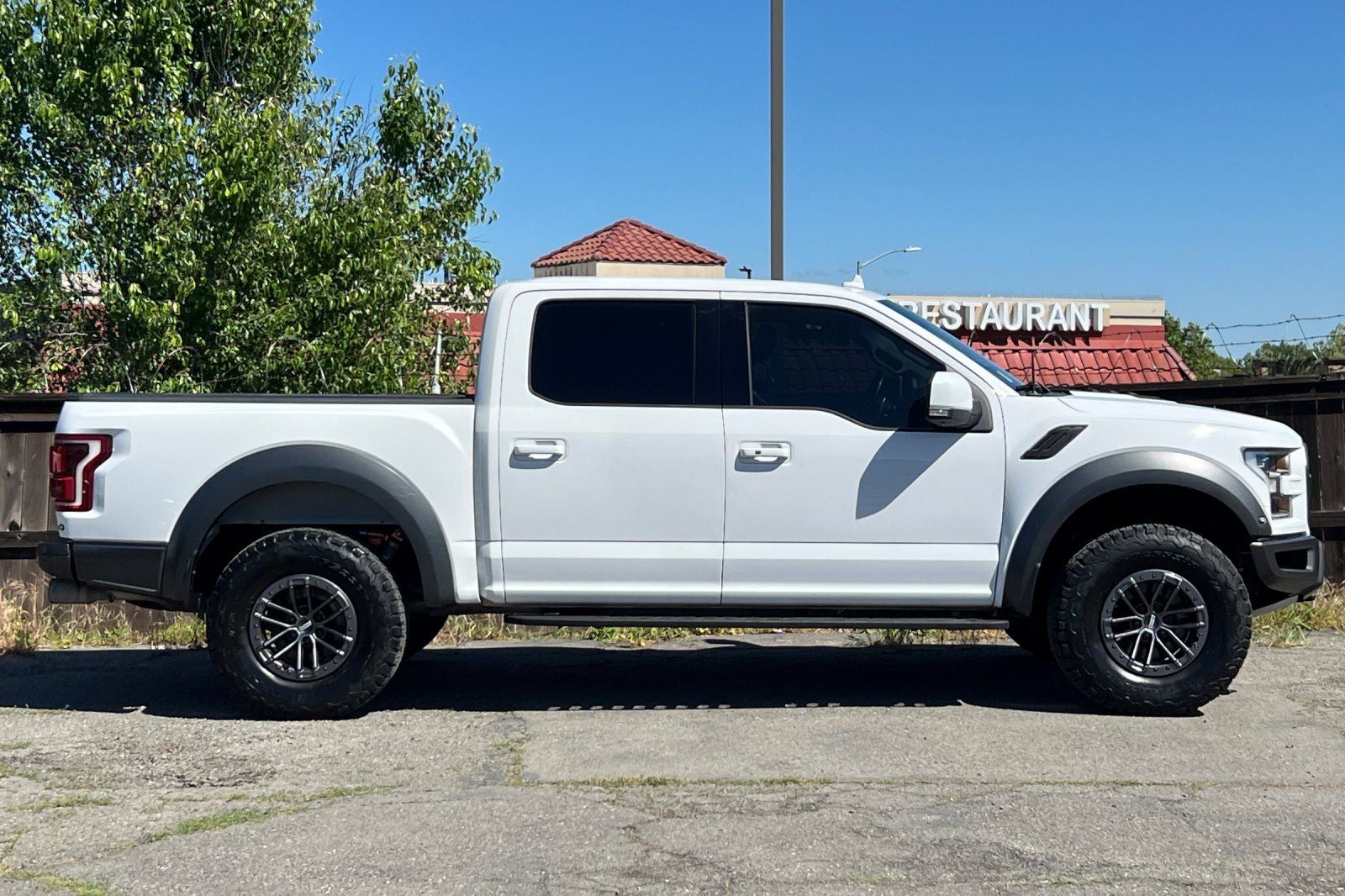 2020 Ford F-150 Raptor