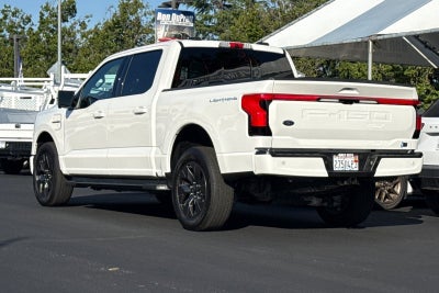 2022 Ford F-150 Lightning Lariat