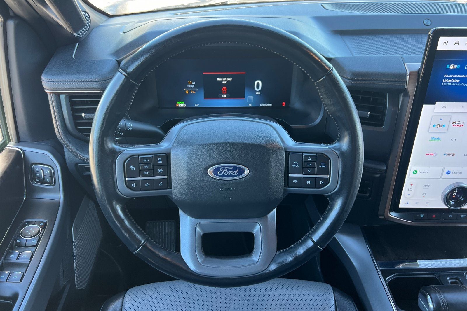 2023 Ford F-150 Lightning Lariat