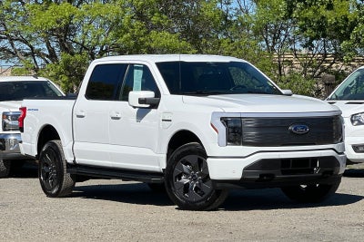 2023 Ford F-150 Lightning Lariat