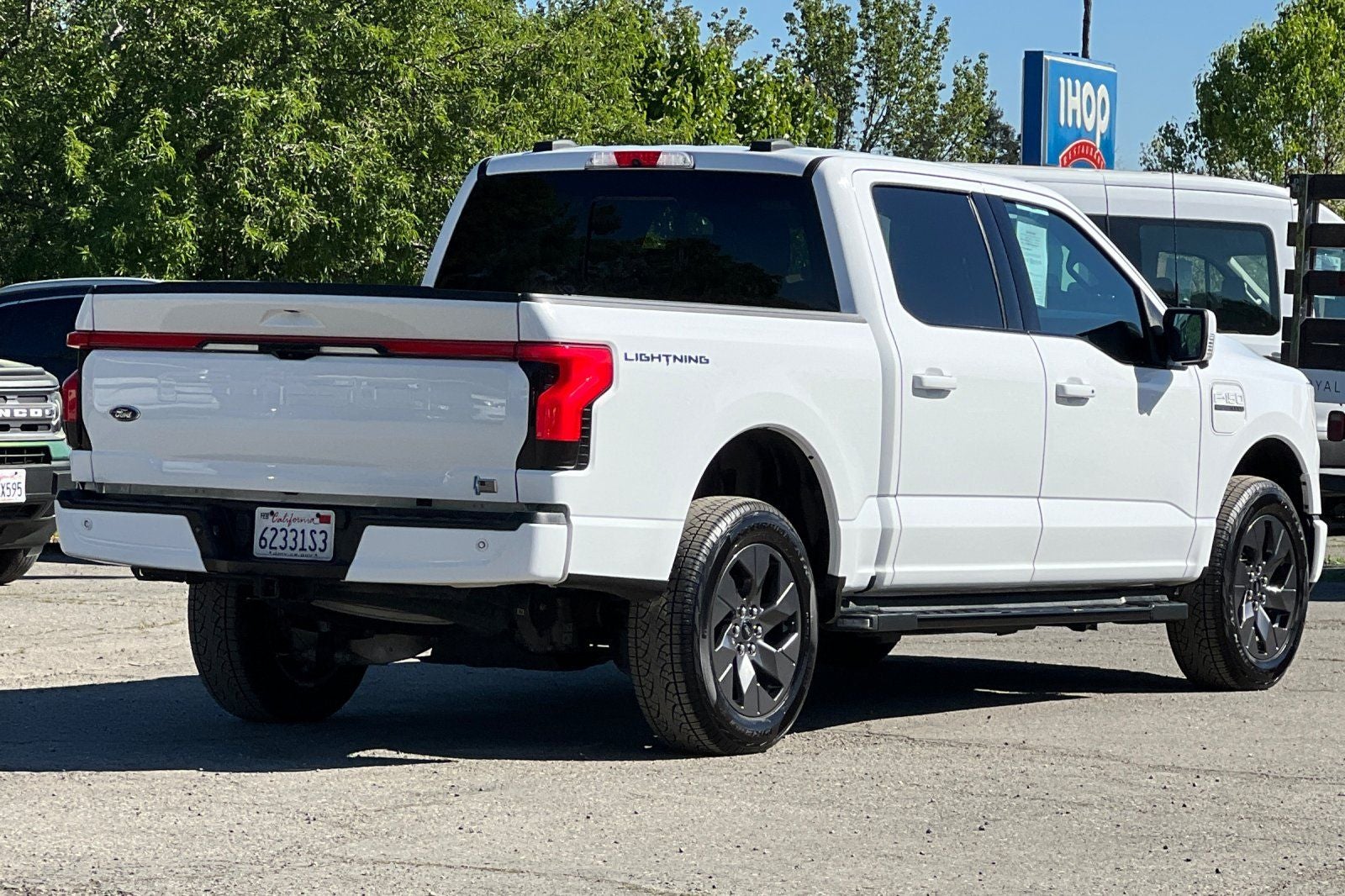 2023 Ford F-150 Lightning Lariat