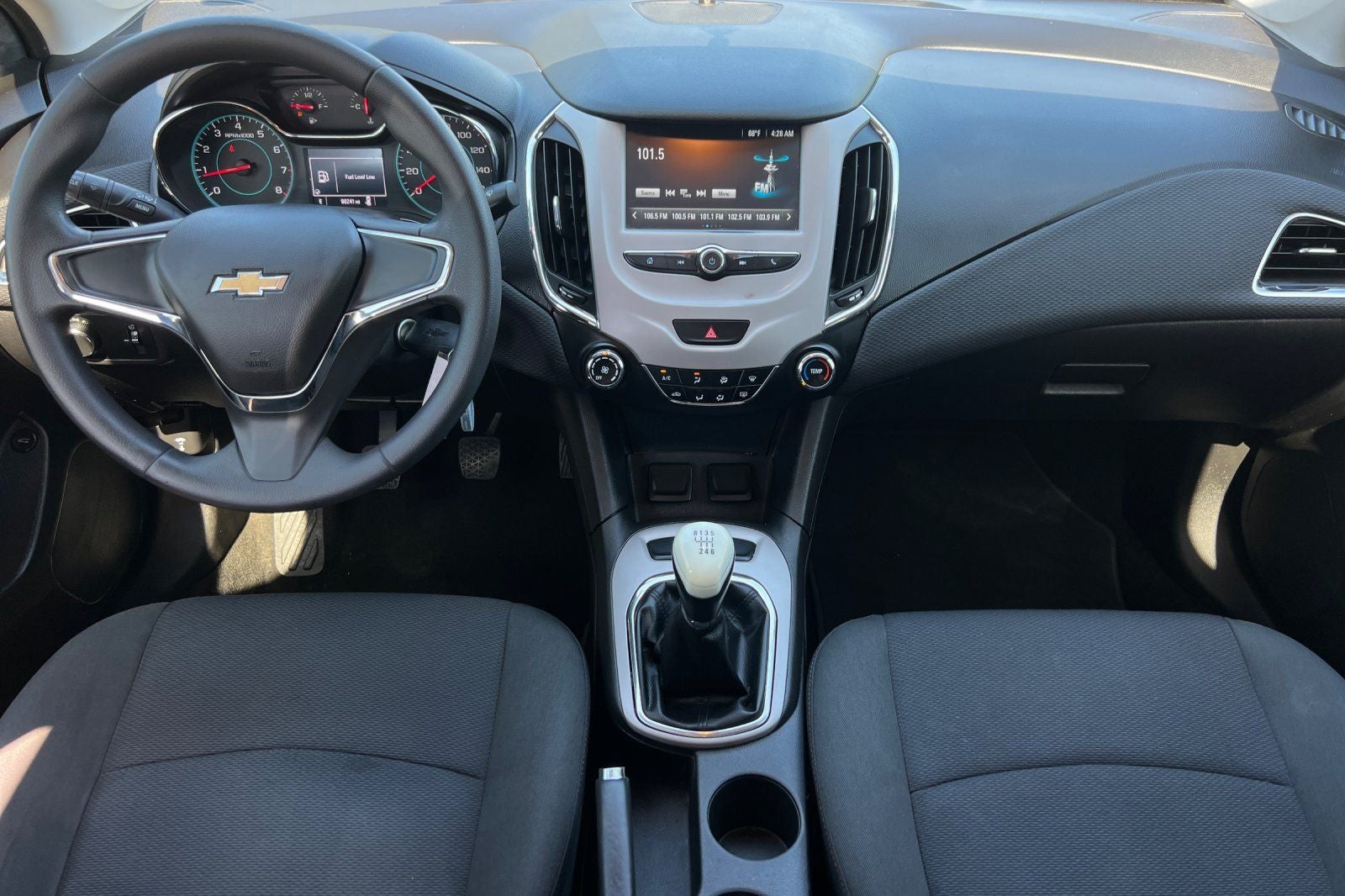 2017 Chevrolet Cruze LS