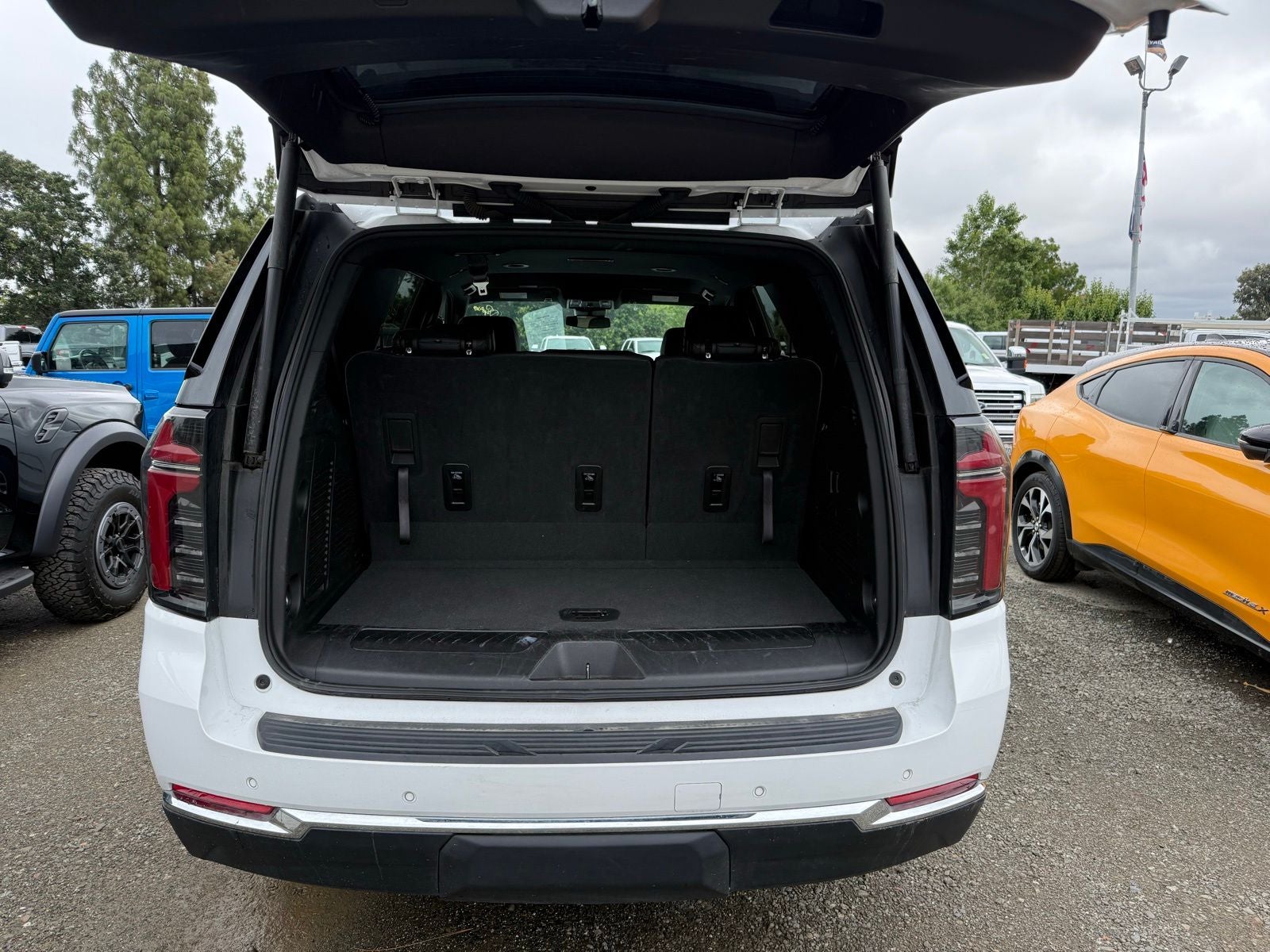 2025 Chevrolet Tahoe LT