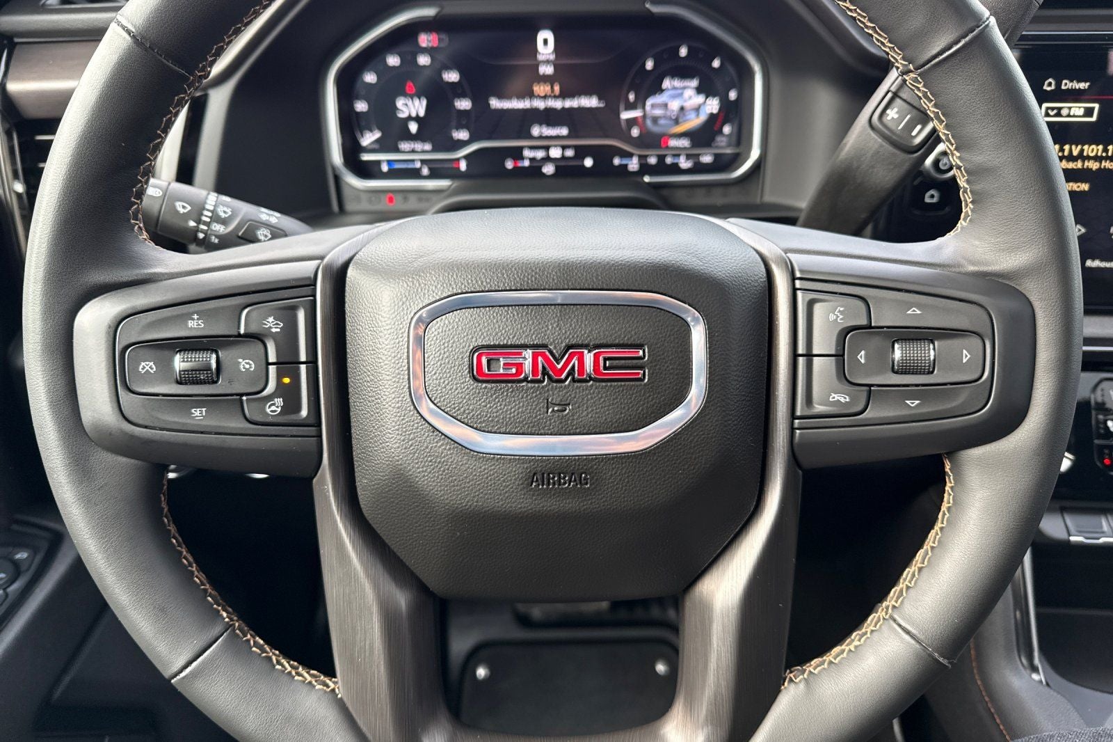 2024 GMC Sierra 2500HD AT4