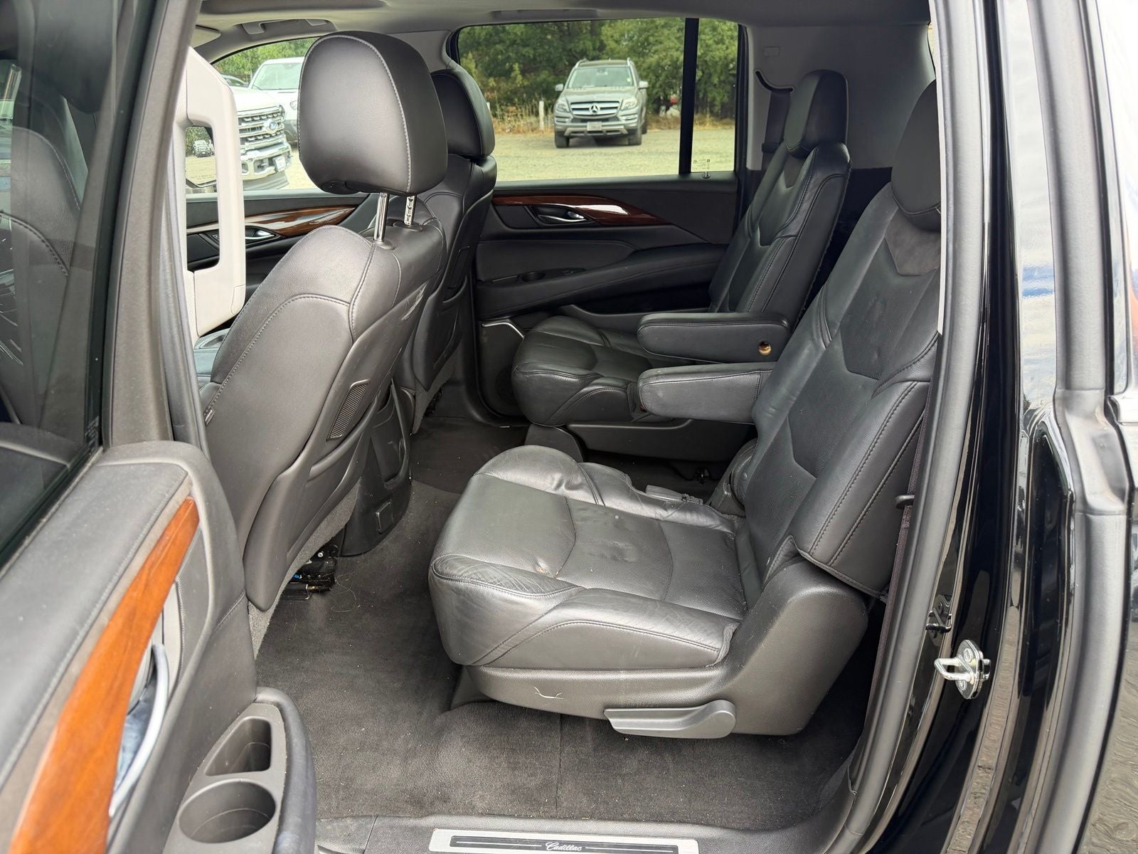 2017 Cadillac Escalade ESV Luxury