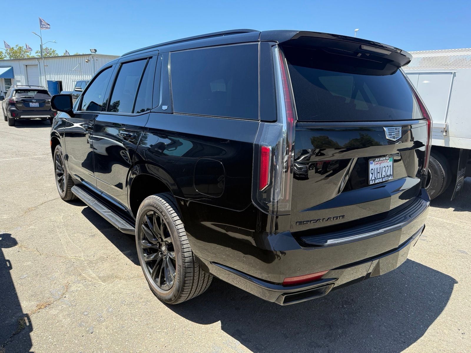 2023 Cadillac Escalade Sport