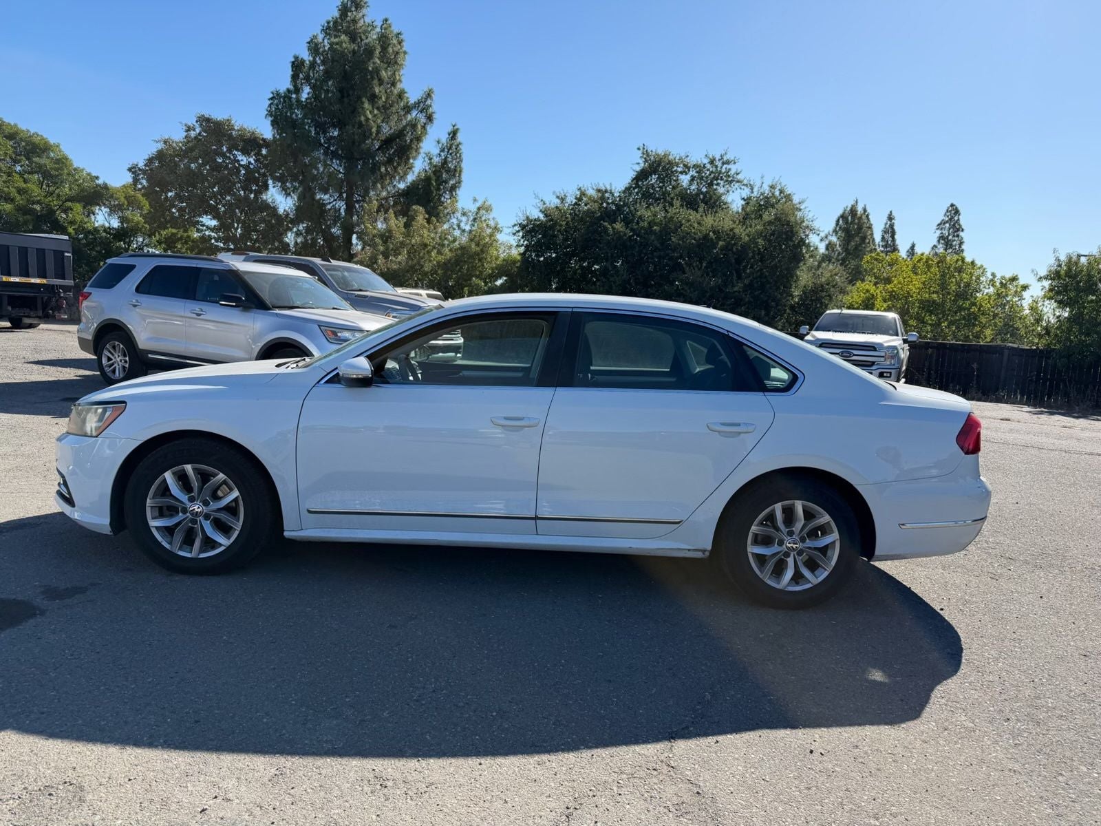 2016 Volkswagen Passat 1.8T S