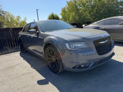 2019 Chrysler 300 S